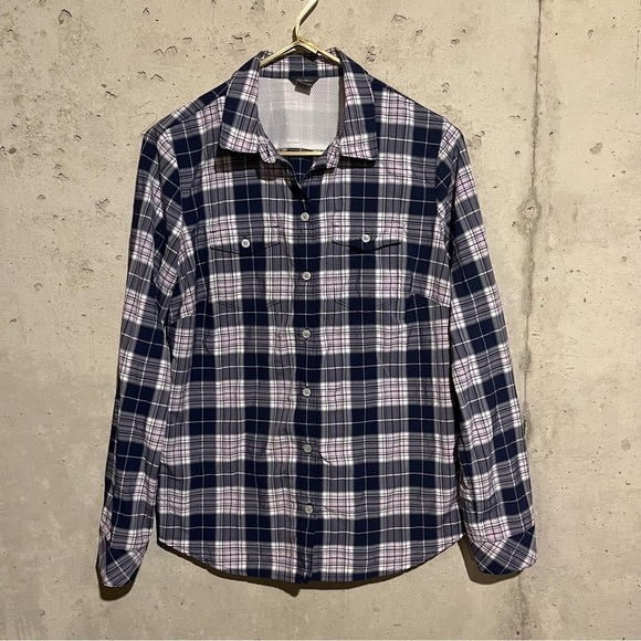 Eddie Bauer Adventurer women’s M Purple roll tab long sleeve Button shirt UPF 50 - Picture 1 of 8